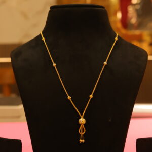 Gold-Plated Chain Necklace with Pendant